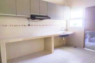 Jalan Setia Perdana BB U13/BD