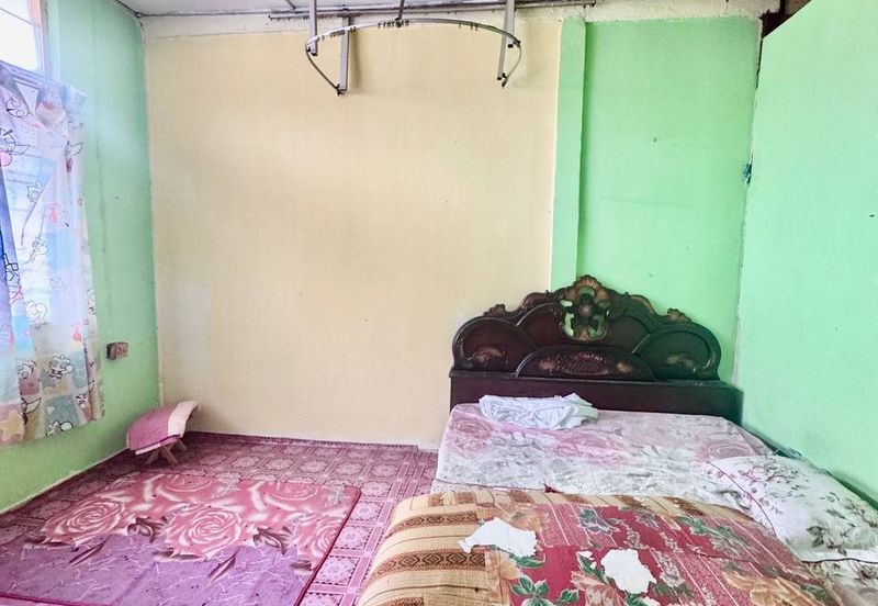 Taman Jujur, Sikamat