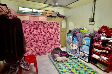 Taman Jujur, Sikamat