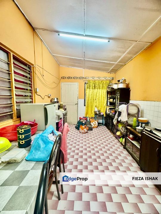 Taman Jujur Sikamat Seremban Double Storey Semi D Cluster House For Sale, Negeri Sembilan, Seremban