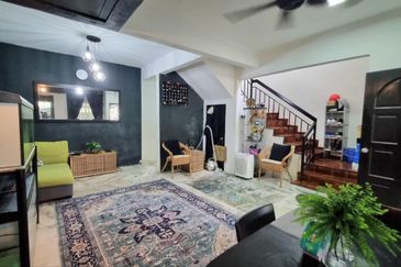 Persiaran Puncak Alam 2 