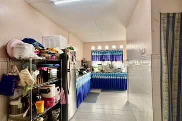 Persiaran Puncak Alam 1 