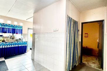 Persiaran Puncak Alam 1 