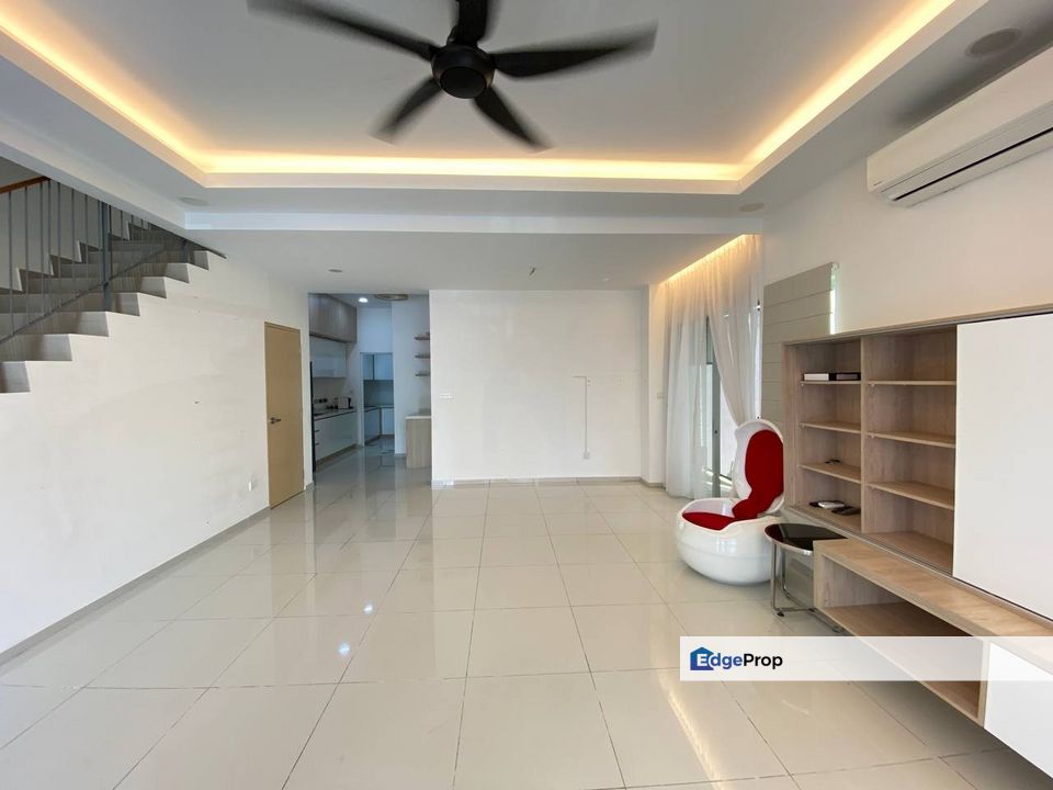 Casawood Cybersouth 2 Storey Terrace House For Sale, Selangor, Dengkil