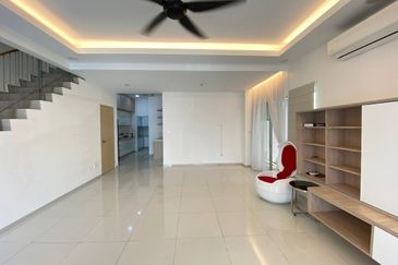 Casa Wood, CyberSouth