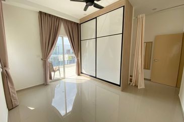 Casa Wood, CyberSouth