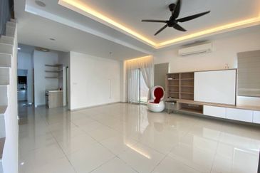 Casa Wood, CyberSouth