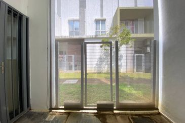 Casa Wood, CyberSouth