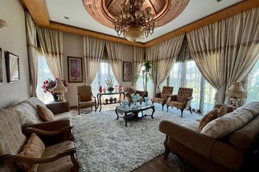 Perdana Lakeview East