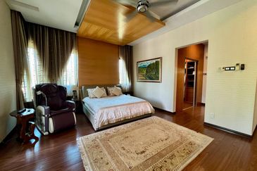 Perdana Lakeview East