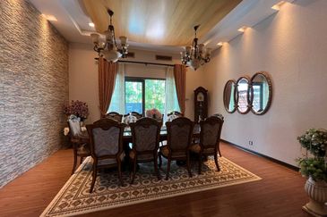 Perdana Lakeview East