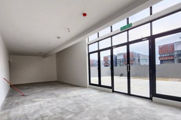 Elmina Business Park