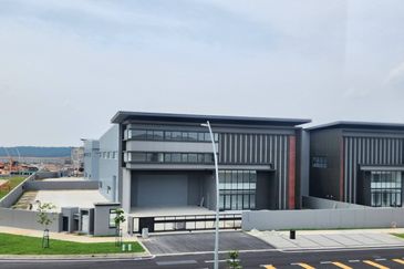 Elmina Business Park