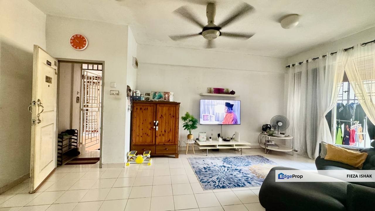 LEVEL 1 Andari Townvilla 1 Selayang Heights, Selangor, Selayang