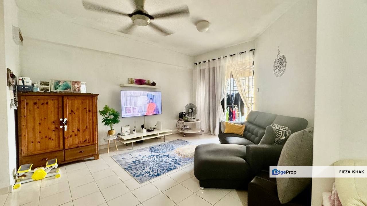 LEVEL 1 Andari Townvilla 1 Selayang Heights, Selangor, Selayang