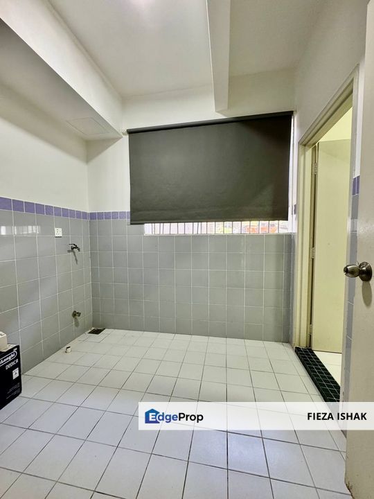 RENOVATED Townhouse GROUND Floor Cyberia Cyberjaya, Selangor, Cyberjaya