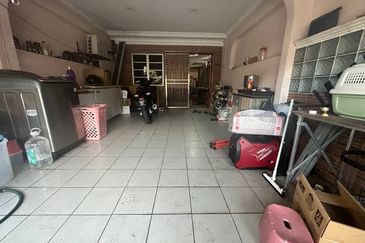 Seksyen 18, Shah Alam