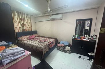 Seksyen 18, Shah Alam