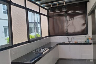 Persiaran Puncak Alam 2 