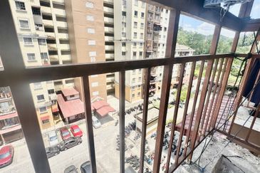 Pantai Indah Apartment (Fasa 2)