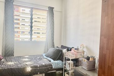 Pantai Indah Apartment (Fasa 2)