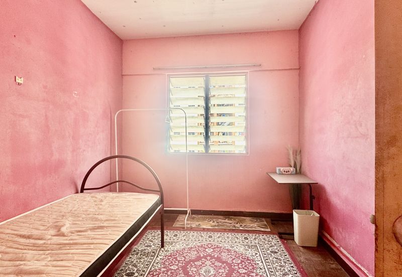 Pantai Indah Apartment (Fasa 2)