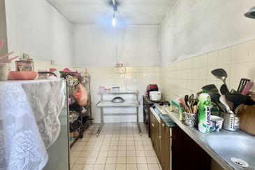 Pantai Indah Apartment (Fasa 2)