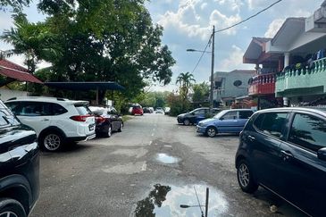 Seksyen 18, Shah Alam