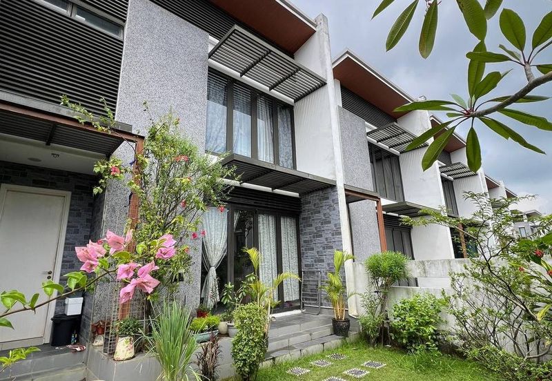 Mozart, Symphony Hills