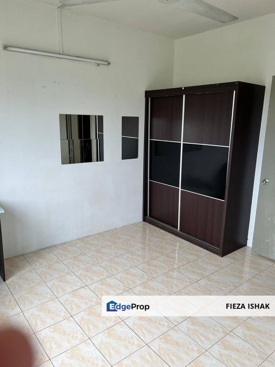 For Sale Desaminium Rimba Apartment Seri Kembangan, Selangor, Puchong South