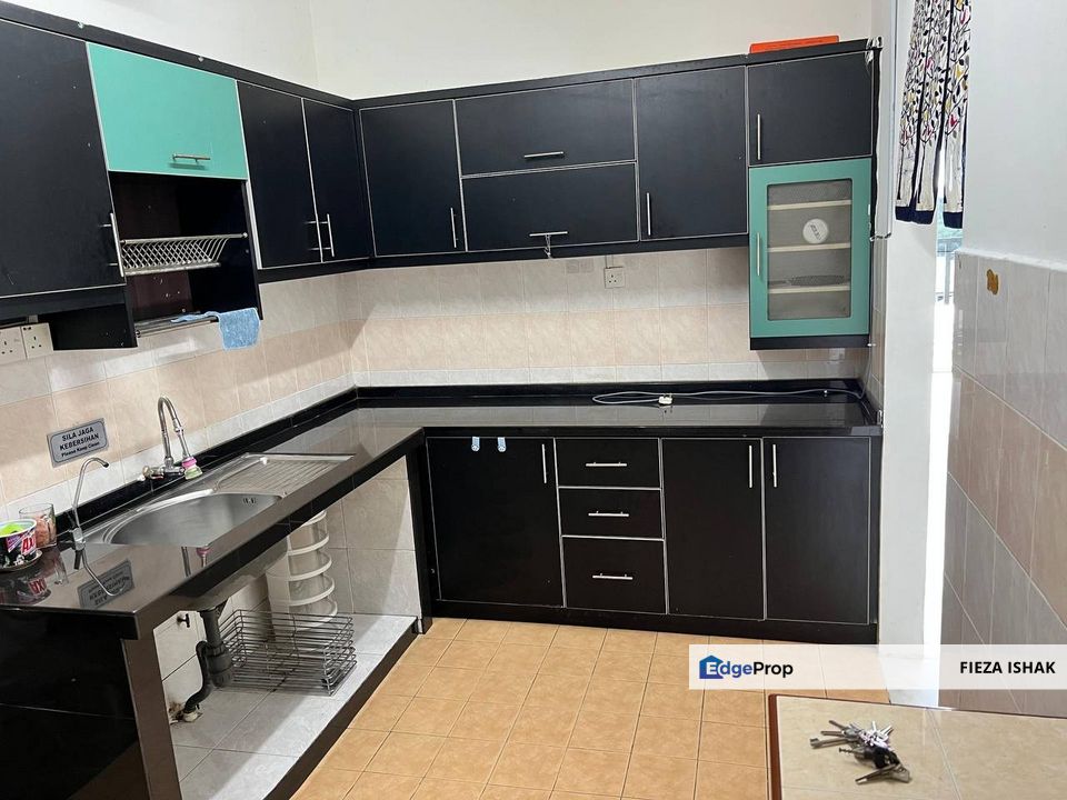 For Sale Desaminium Rimba Apartment Seri Kembangan, Selangor, Puchong South