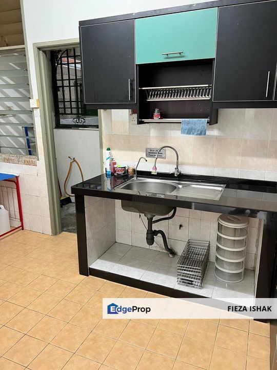 For Sale Desaminium Rimba Apartment Seri Kembangan, Selangor, Puchong South