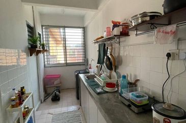 Kenanga Apartment, Taman Bukit Kinrara