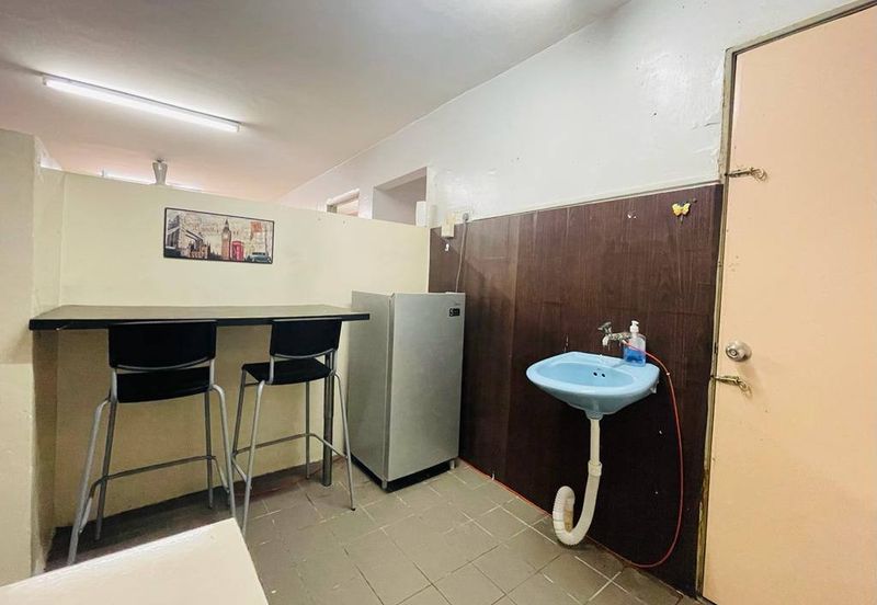 Seroja Apartment (Putra Perdana)