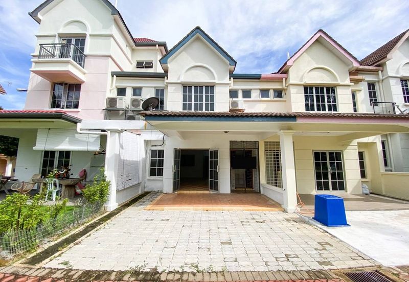 2 Storey Terrace Garden Home in Precinct 8,Putrajaya For Sale