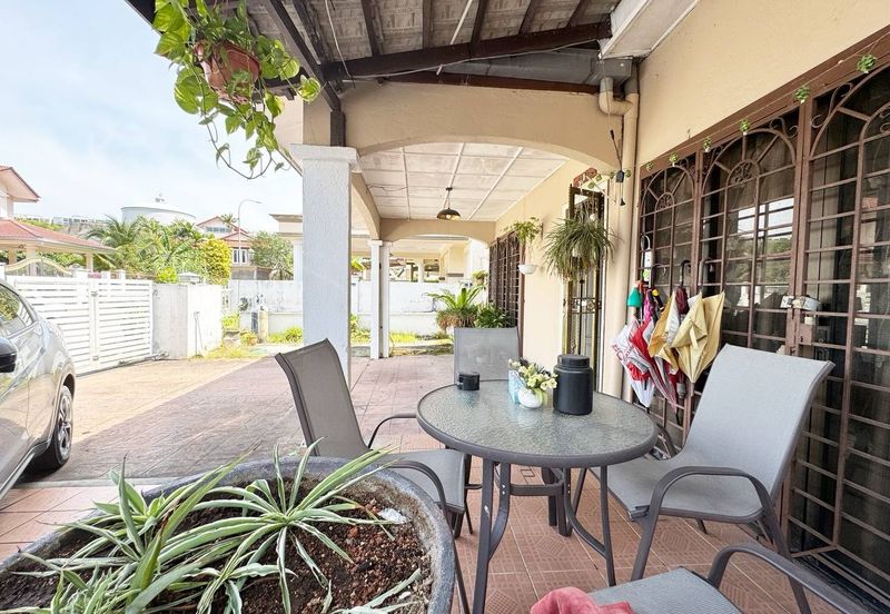 Bandar Tun Hussein Onn