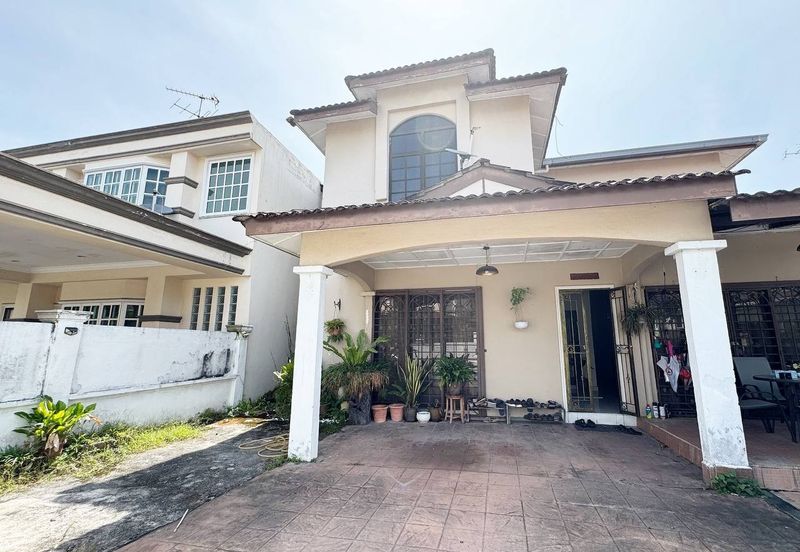 Bandar Tun Hussein Onn