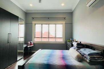 Indah Alam Condominium