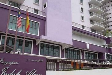 Indah Alam Condominium