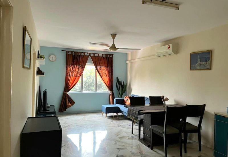Medium Cost Flat in PKNS Seksyen 7, Shah Alam For Sale