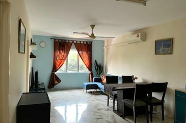 Medium Cost Flat in PKNS Seksyen 7, Shah Alam For Sale