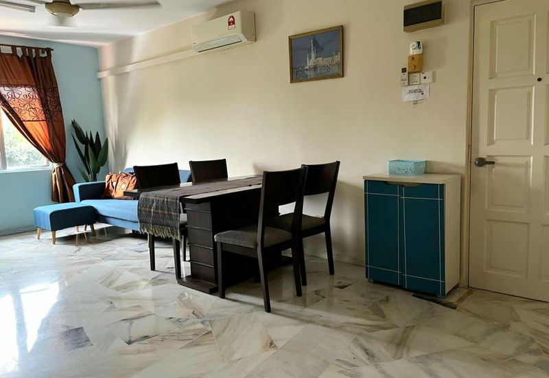 Medium Cost Flat in PKNS Seksyen 7, Shah Alam For Sale