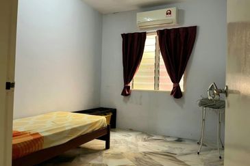 Medium Cost Flat in PKNS Seksyen 7, Shah Alam For Sale