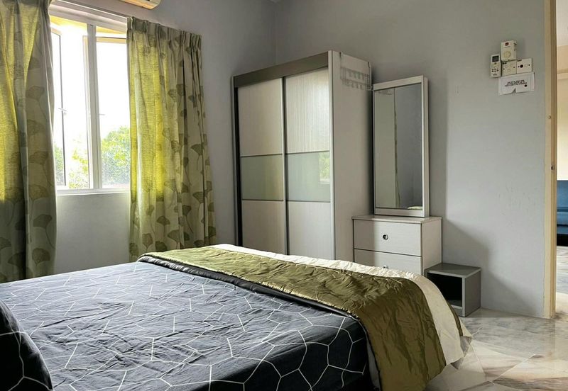 Medium Cost Flat in PKNS Seksyen 7, Shah Alam For Sale