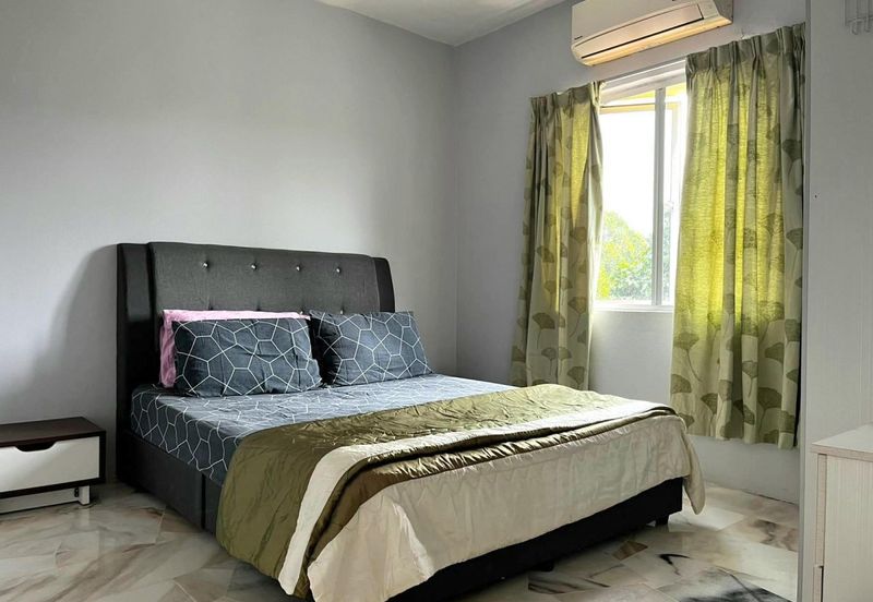 Medium Cost Flat in PKNS Seksyen 7, Shah Alam For Sale