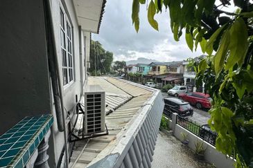 Double Storey House in Taman Permata Melawati, Kuala Lumpur For Sale