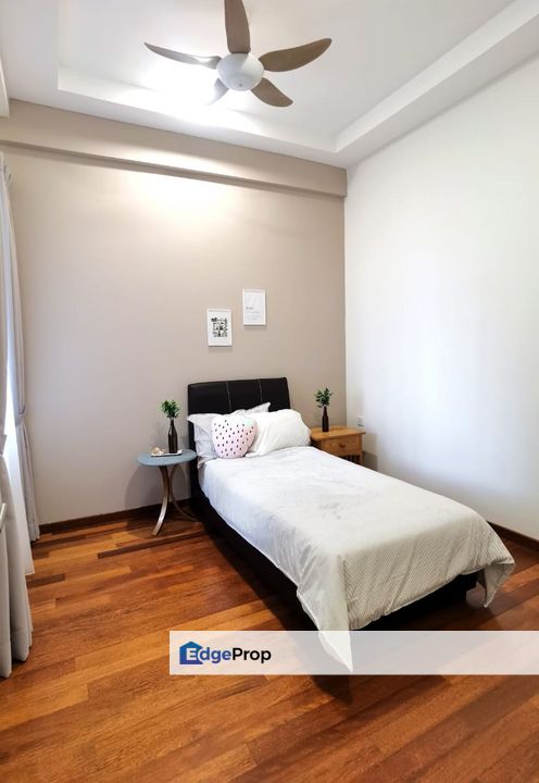 Sapphire Paradigm, Petaling Jaya for Rent (Renovated and furnished), Selangor, Petaling Jaya