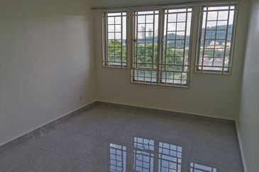 Kenanga Apartment