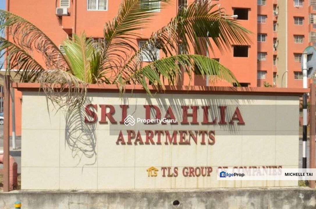 Sri Dahlia Apt Kajang, affordable home in a mature, convenient area., Selangor, Kajang