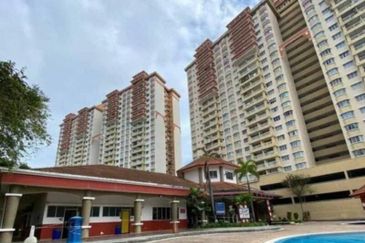 Puteri Bayu Apartment